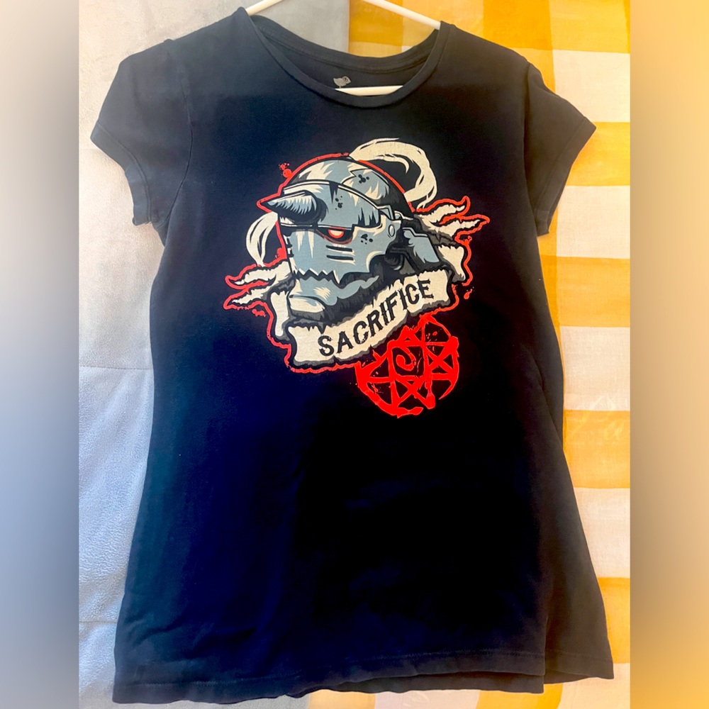 Tee Fury Fullmetal alchemist Alphonse“sacrifice” soft tee. Women’s Medium